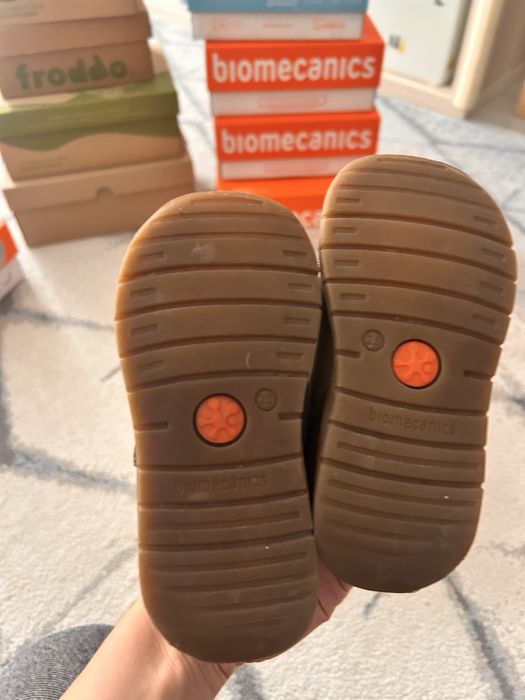 Ghete Biomecanics kaki marime 25