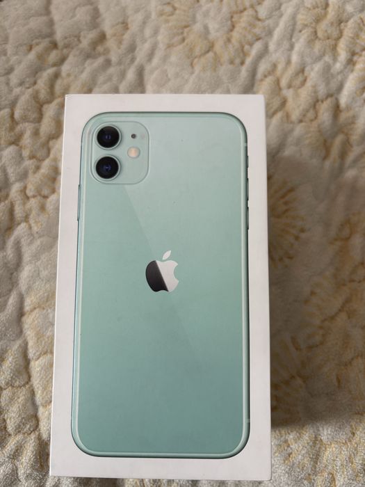 Продам Iphone 11