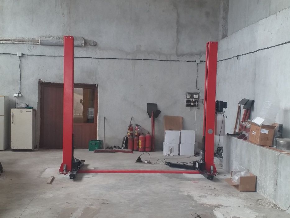 Двуколонен подемник с долна синхр. L-2-40D+, 4 т. мех. и ел. контри