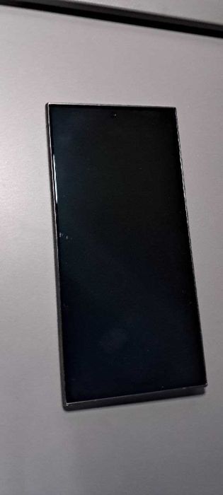 Samsung Galaxy s24 Ultra 256gb 12gb RAM