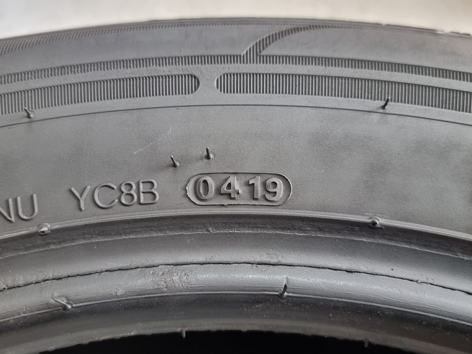195/65/16 C Kumho 2Броя: 140лв 8мм