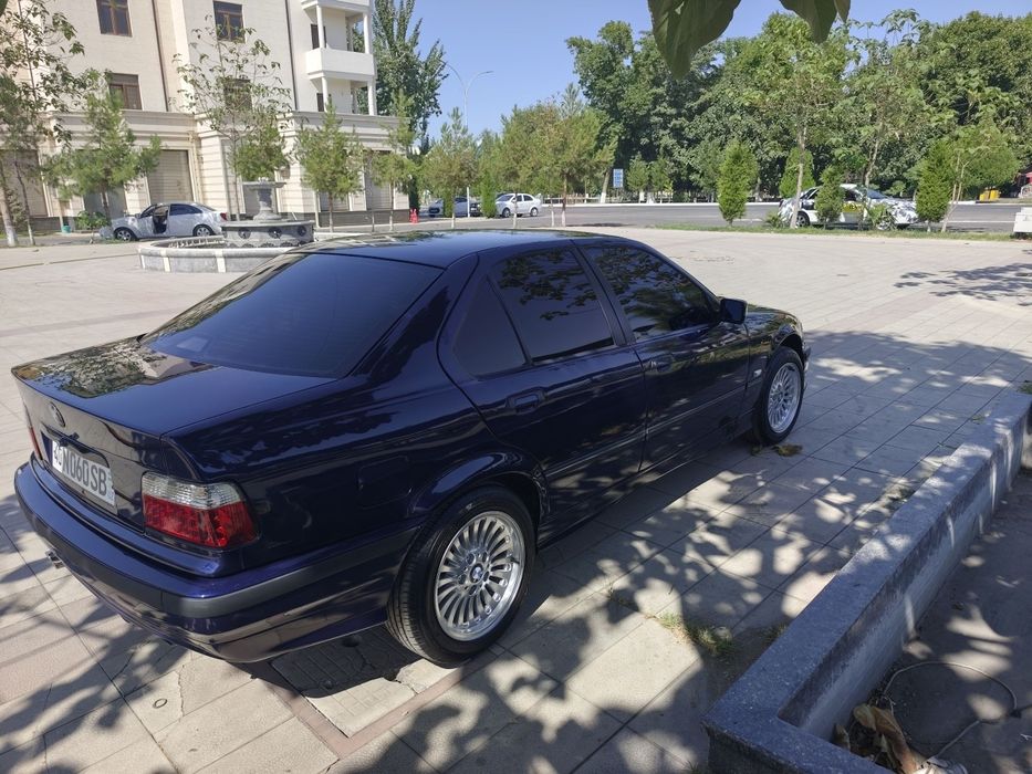 Bmw e 36 1997  holati idial