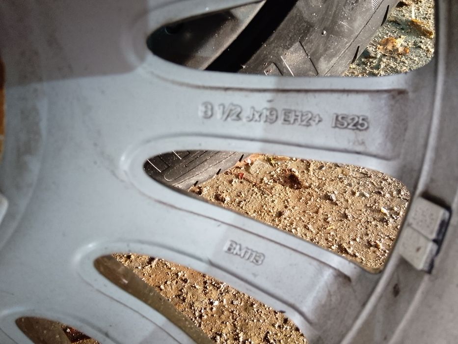 БМВ 5х120 19цола Ф01