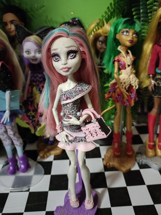 Рошель монстер хай кукла