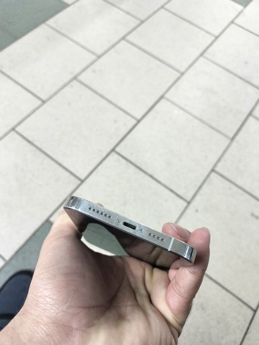 Айфон 12 про мах 128 ёмкост 77