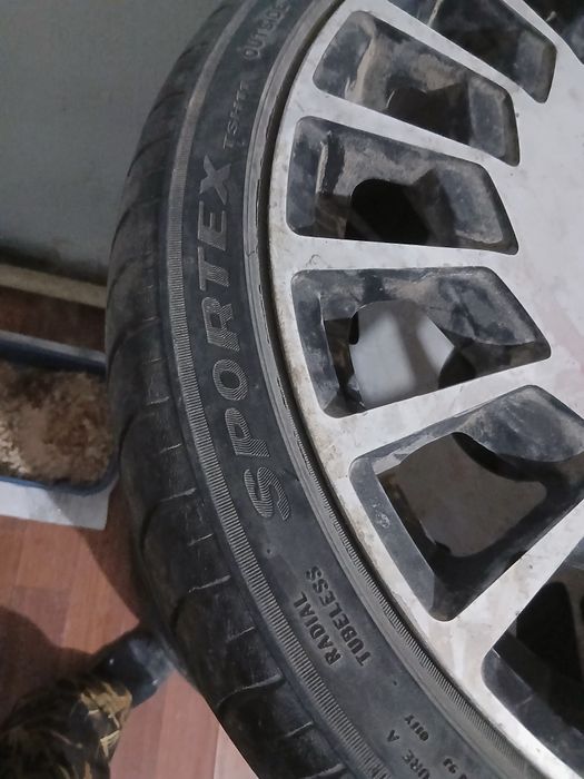 Колеса с покрышкой