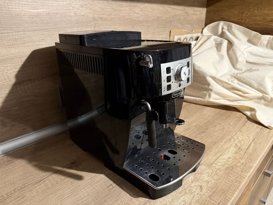 Кафемашина/кафеавтомат De'Longhi Magnifica S