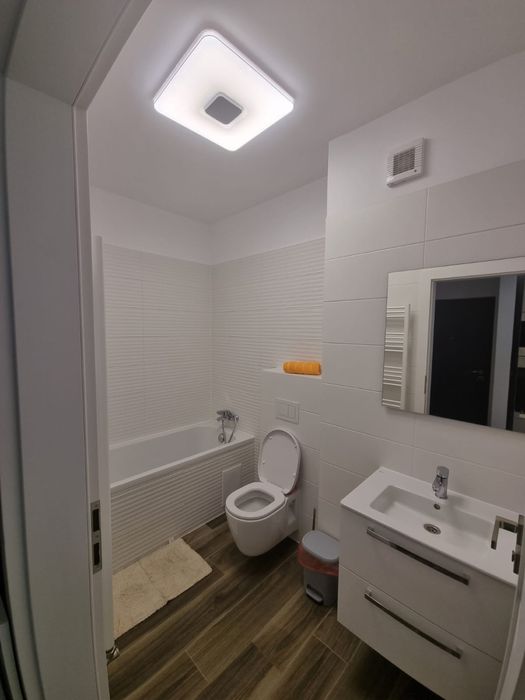 Apartament adora park lux  regim hotelier/ sau pe termen mai lung