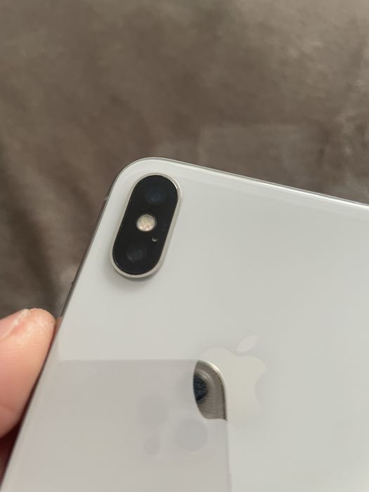 Iphone X - 256GB (бял)