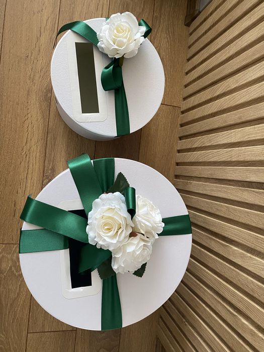 Сватбени кутии за пликове и дарения