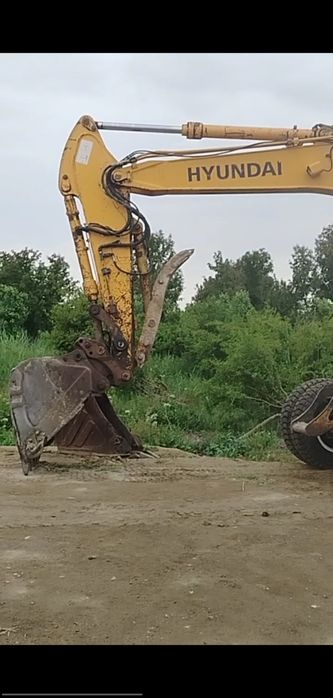 Ekskavator экскаватор 140 hunday