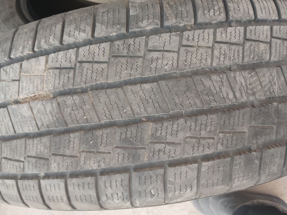 Продам зимние шины