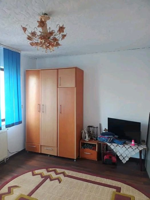 Vând apartament 2 camere