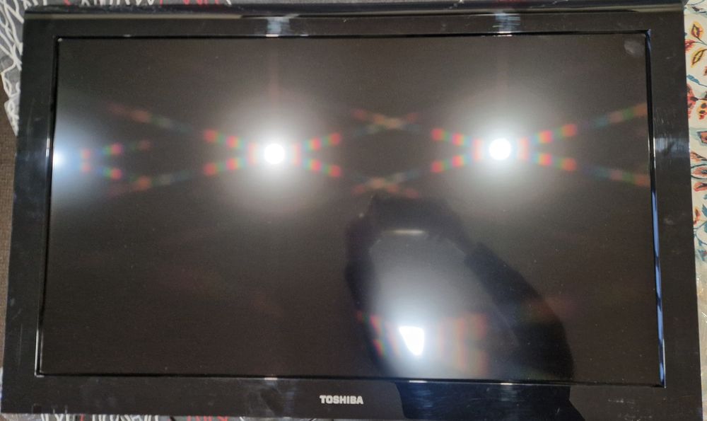 Телевизор TOSHIBA