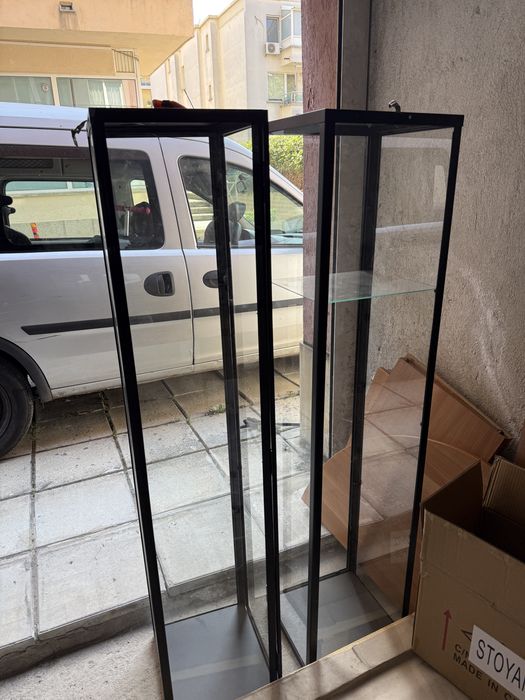 Две витрини IKEA BLÅLIDEN – почти нови