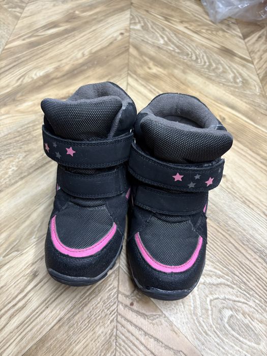 Продам ботинки 29 размер