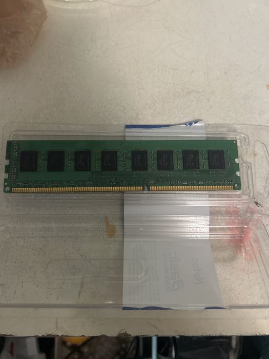 Плашка оперативной памяти sk hynix 8gb