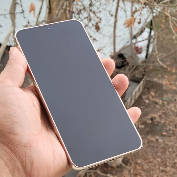 Samsung S23. Plus 5G idyal