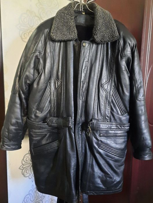Пальто из натуральной кожи. Haqiqiy koja(charm)dan tayyorlangan