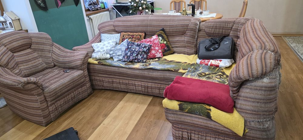 продам диван раздвижной