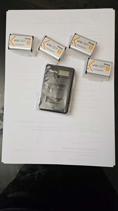 4 бр. батерии NP-BX1 за Sony RX100III и зарядно