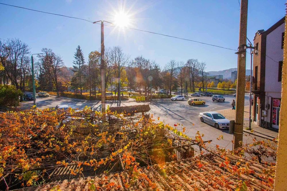 Продавам Лозата Шиваров мост