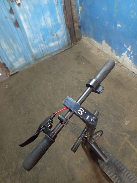 Продам Электросамокат ARTWAY