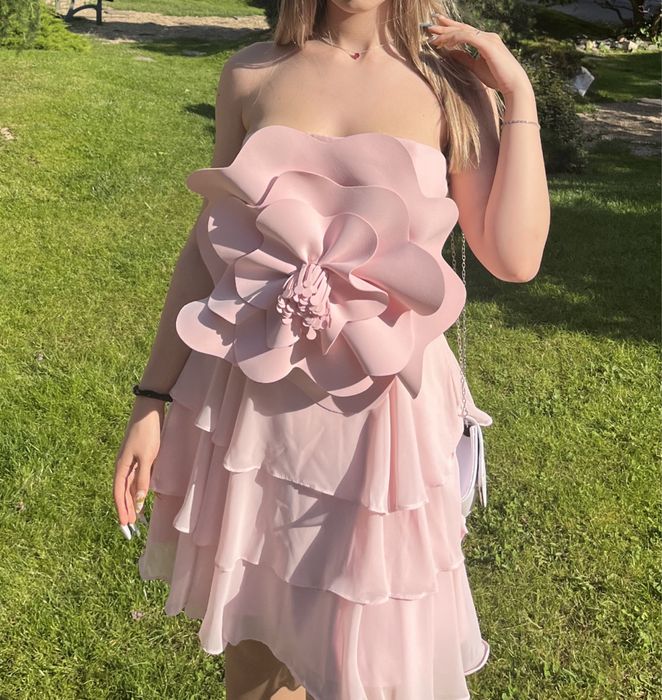 Rochie roz evenimente