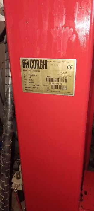 Машина за гуми CORGHI