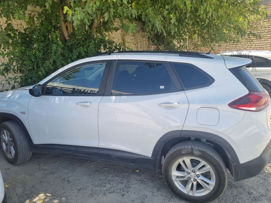 chevrolet traker sotiladii