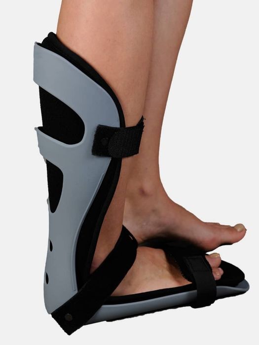ОРТЕЗ голеностопного сустава, защита стопы 550000 сум