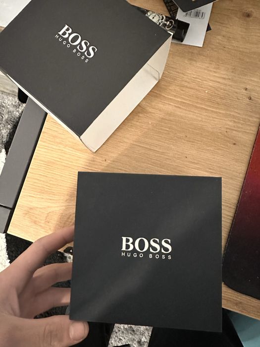 Ceas hugo boss placat cu aur