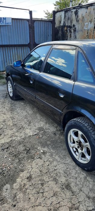 Продам Ауди 100с4 1994