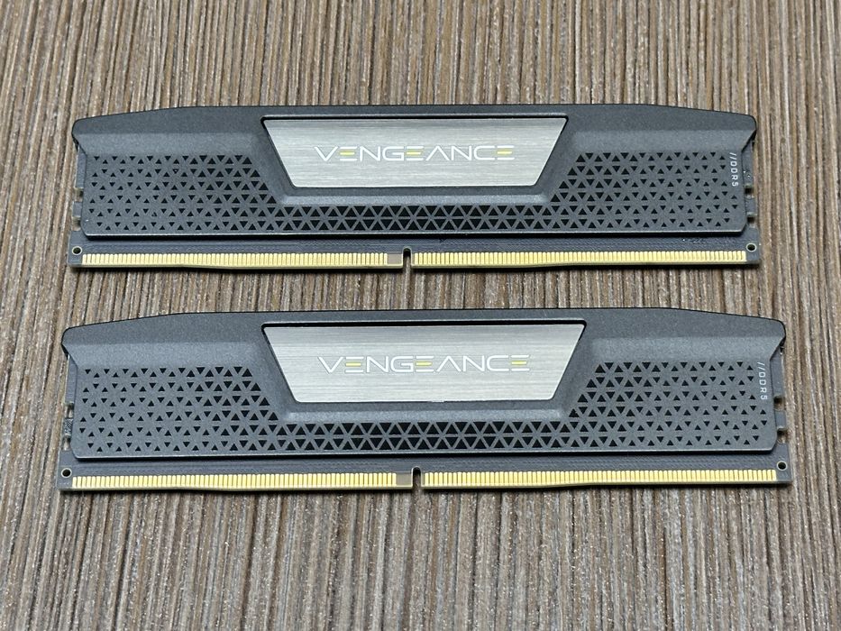 Memorie RAM Corsair Vengeance 2x16GB (32GB) DDR5 6000Mhz CL36 Garantie