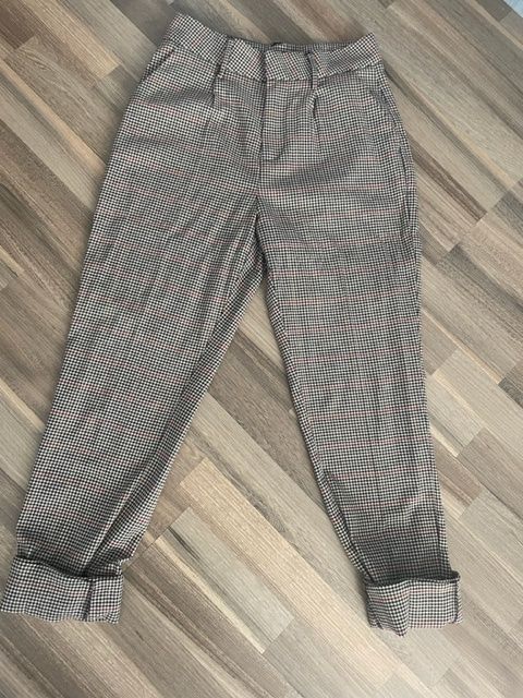 Pantaloni eleganți Sinsay