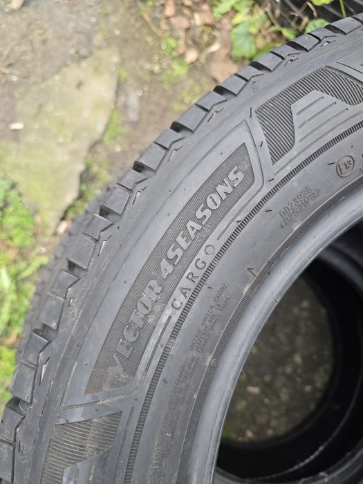 Cauciucuri all season  215/60/17 C Goodyear  Vector4seasons  Cargo
