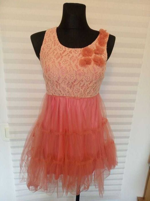 Новое платье для девочки.  Бренд VANILLA.