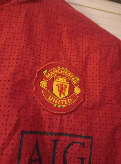 Оригинално яке на Манчестър Юнайтед