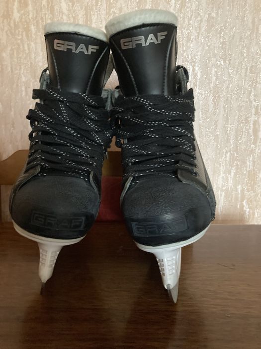 Коньки взрослые ,,Граф"