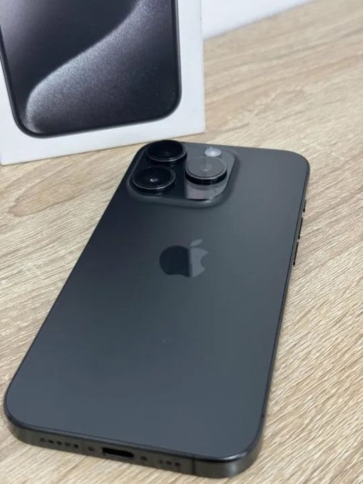 iphone 15 pro 256gb в идеале