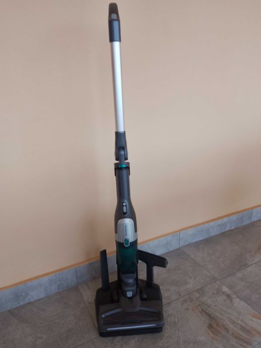 Вертикална прахосмукачка Rowenta RH 1239WO на части