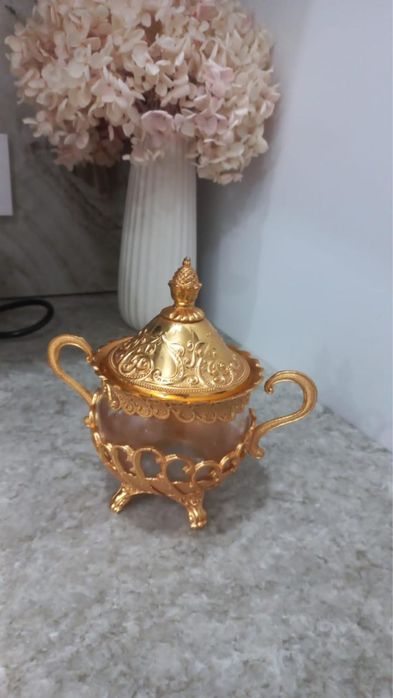 Посуда для чайного стола