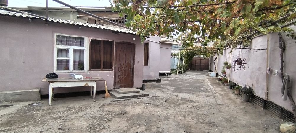 Продаётся дом в янгимаргилане(водстрой)в тихом хорошем месте