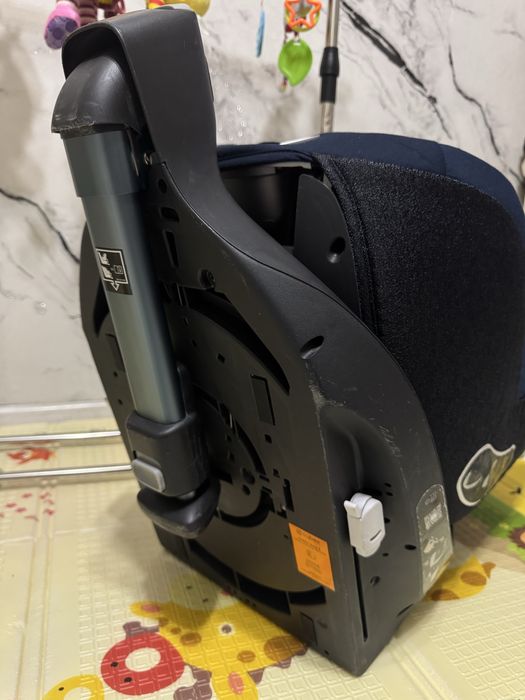 Продается автокресло фирмы Cybex