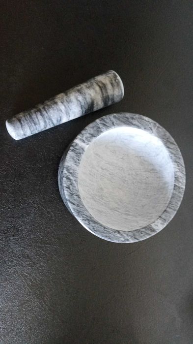 Mojar cu pistil din granit