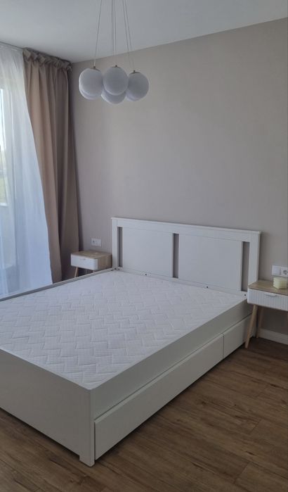 Inchiriez apartament apahida