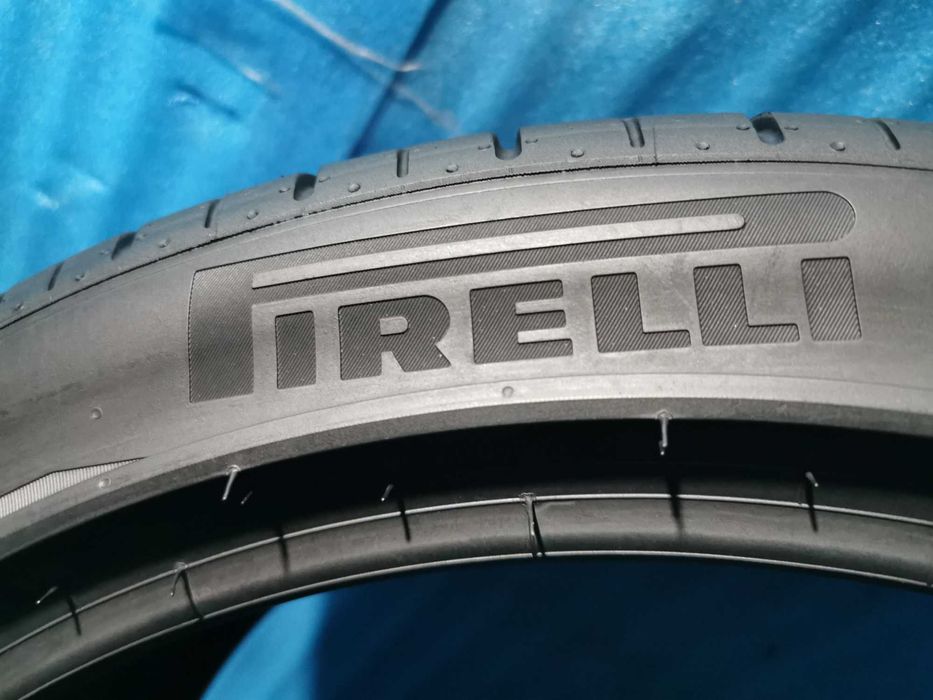 295/35 ZR21 - pirelli 2 bucati