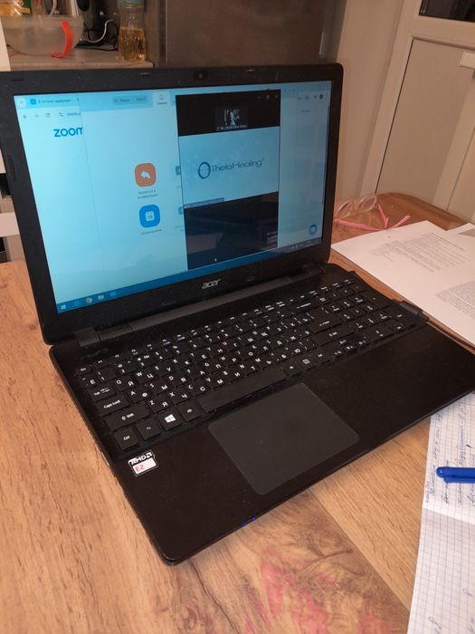 Продам ноутбук Aser Асер Aspire E2