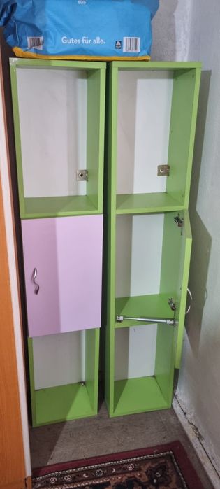 Vând 2 etajere mobila copiii