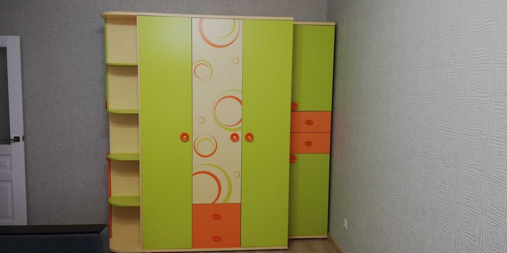 Продам детскую мебель